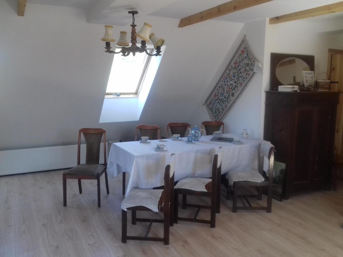 Czarna Dabrowka Izdebka W Zaciszu Bed & Breakfast エクステリア 写真